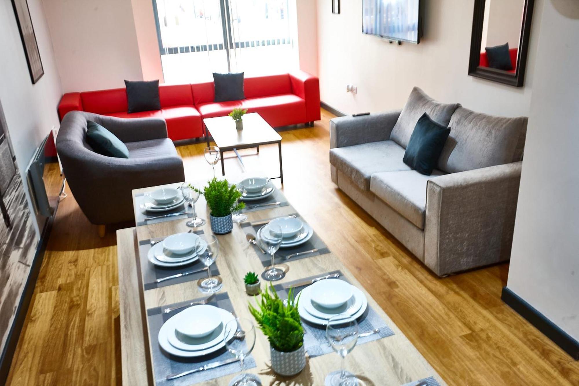 Apartment Lennon 4 Bedrooms, 4 Bathrooms Liverpool